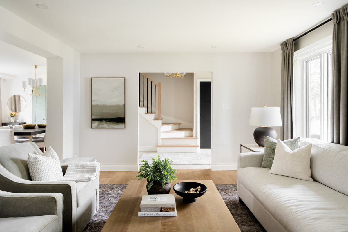 Harold Project - LUX decor - Interior Design - Living Room - Entrance