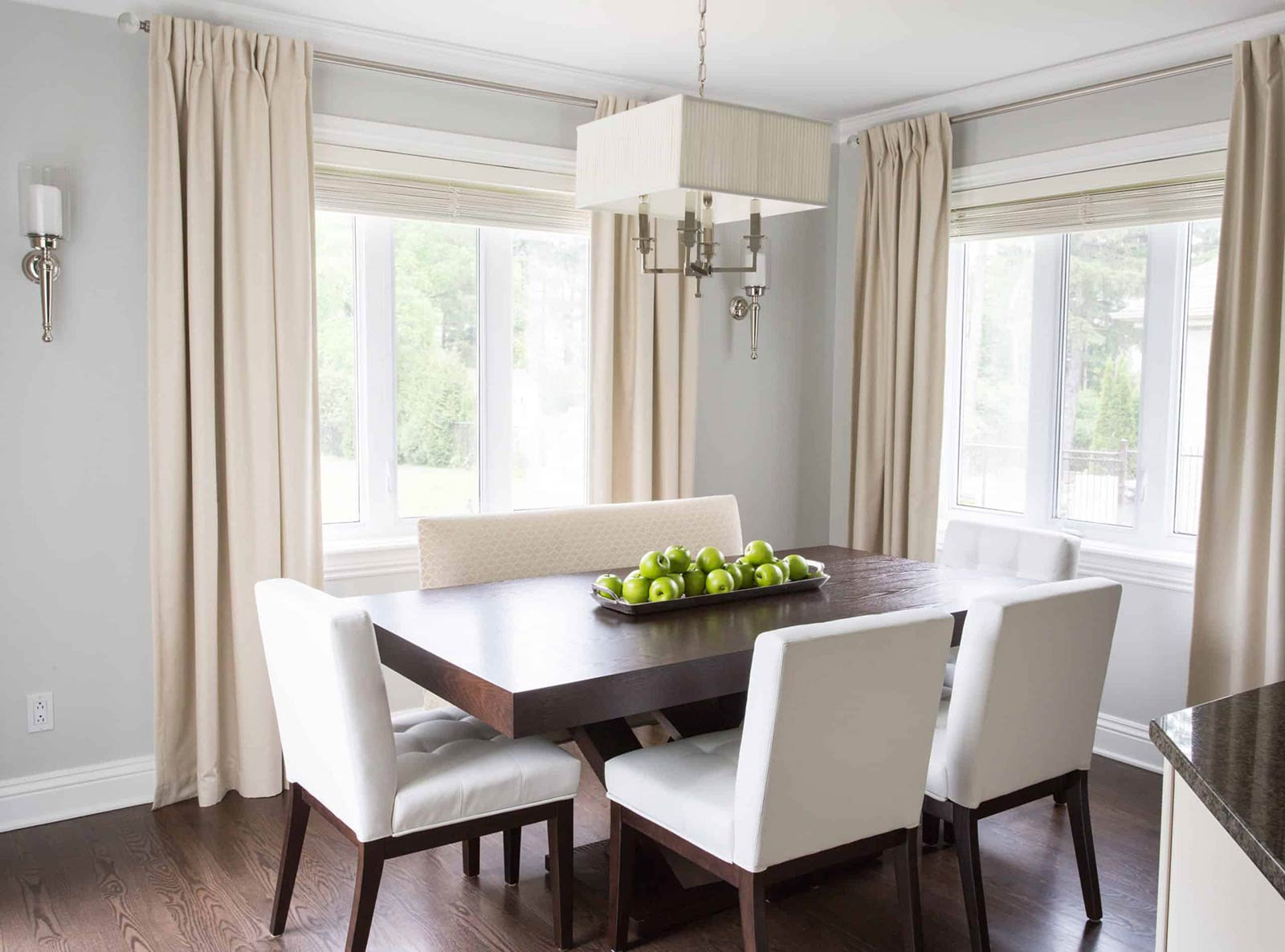 Sainte Anne de Bellevue LUX Decor