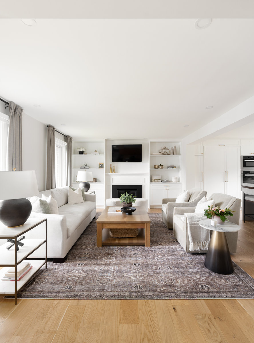 Harold Project - LUX decor - Interior Design - Living Room Portrait