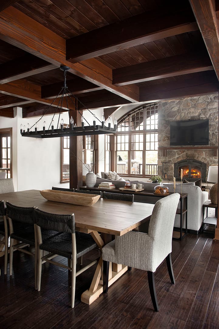 Dining room and living room in Tremblant